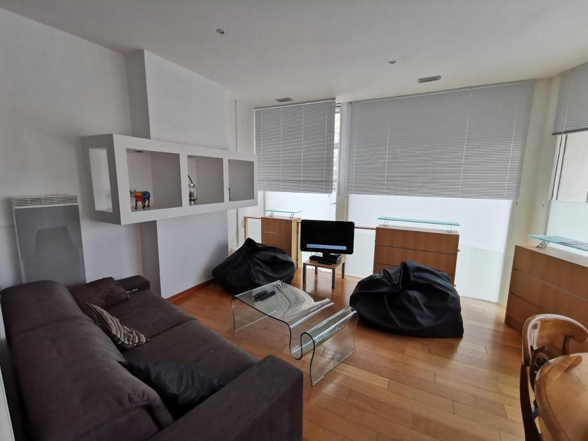Ferienwohnung Aux Pieds Du Chateau Tournon-sur-Rhone Exterior foto